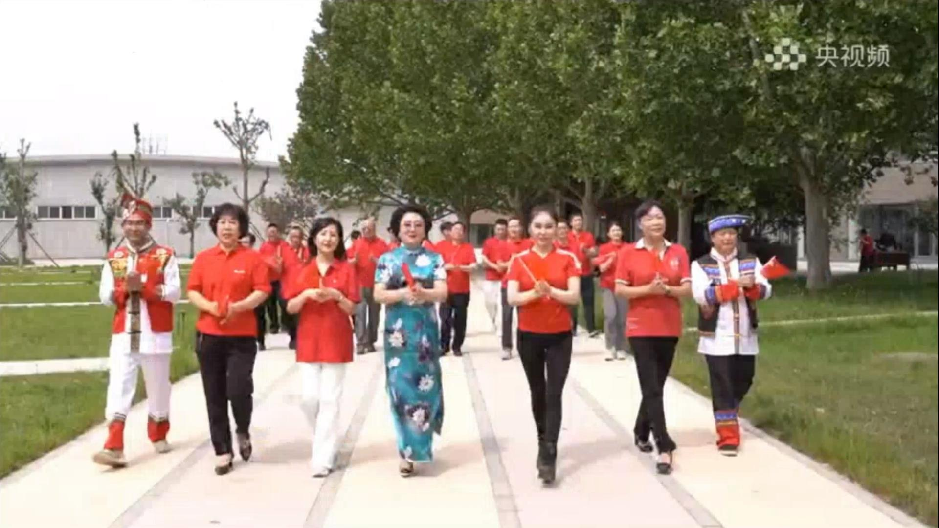 闫志军代表公司参与录制央视“民企跟党走、颂歌献祖国”节目